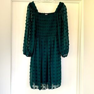 NWT BTFBM brand forest green sheer sleeve dress with smocking